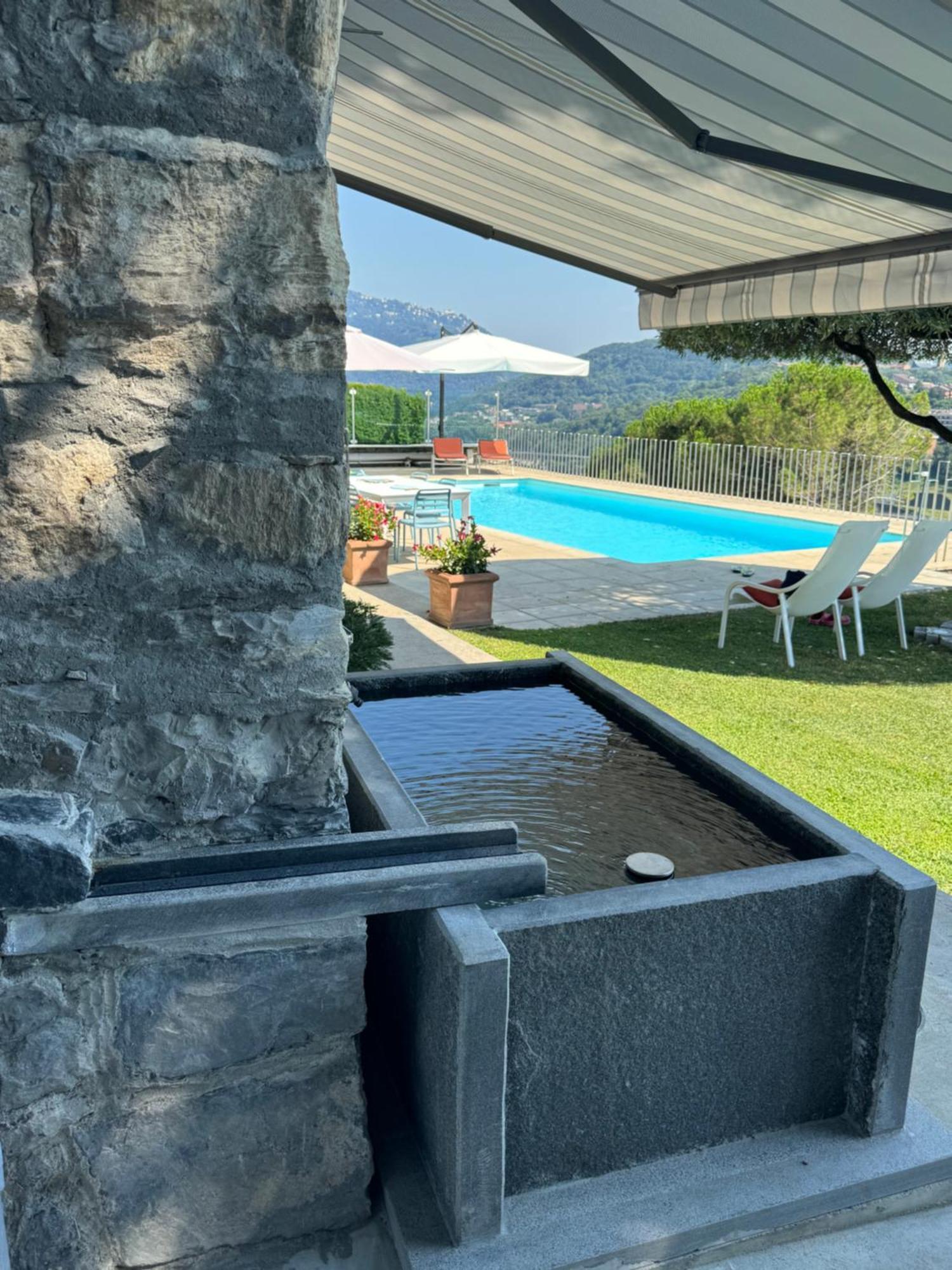 Veralto - Modern Suite With Como Lake View Vacallo Exterior photo
